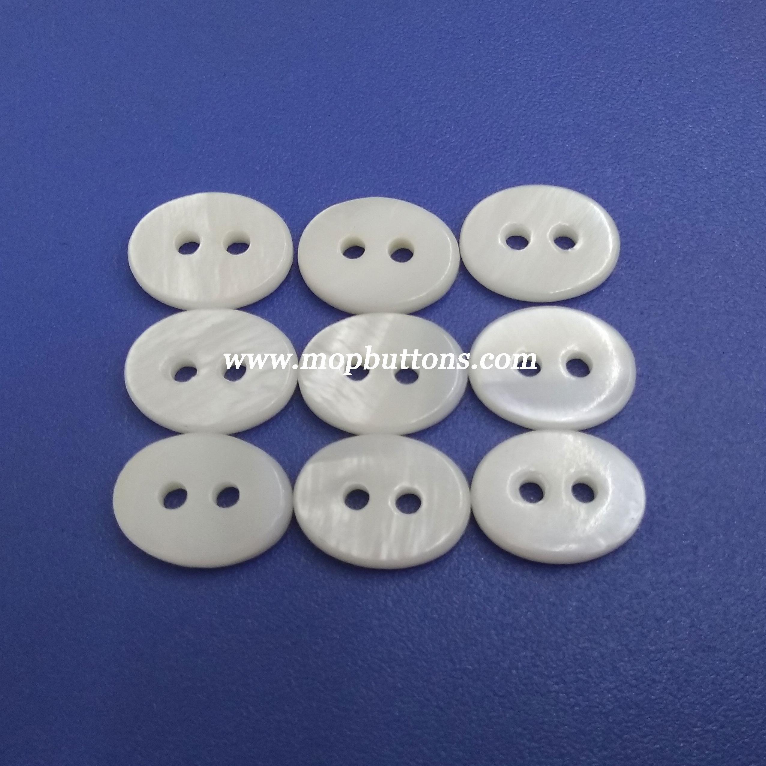Classic Fisheye Shaped Two Holes White Distinctive Buttons