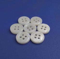 Natural White Polished Chinese River Cuff Shell Buttons