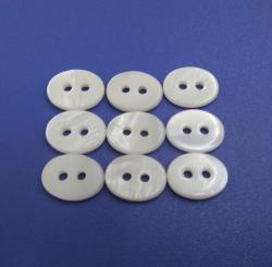 Classic Fisheye Shaped Two Holes White Distinctive Buttons