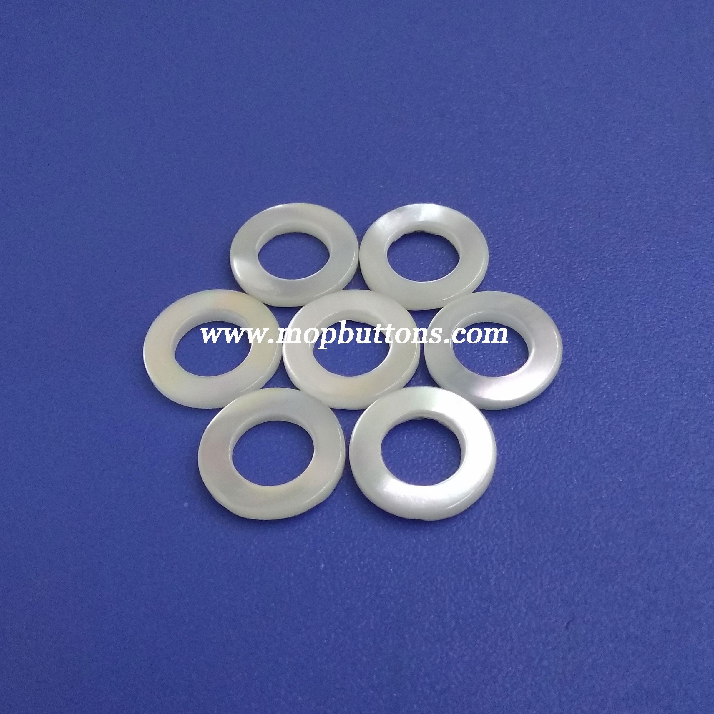 DIY Hole Ring Natural White Trocas Shell Button