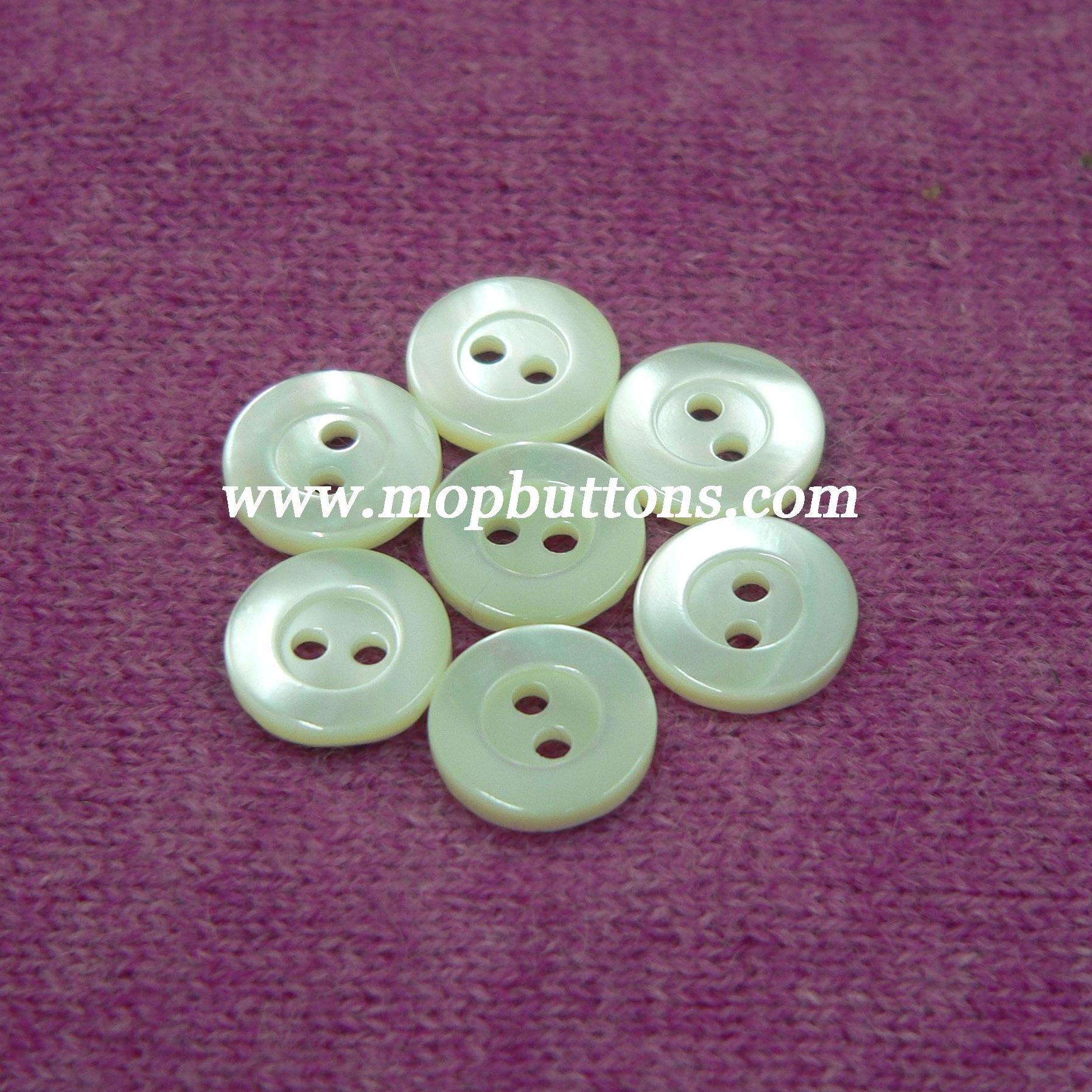  Glossy 2Holes Natural White Trocas Button With Large Rim