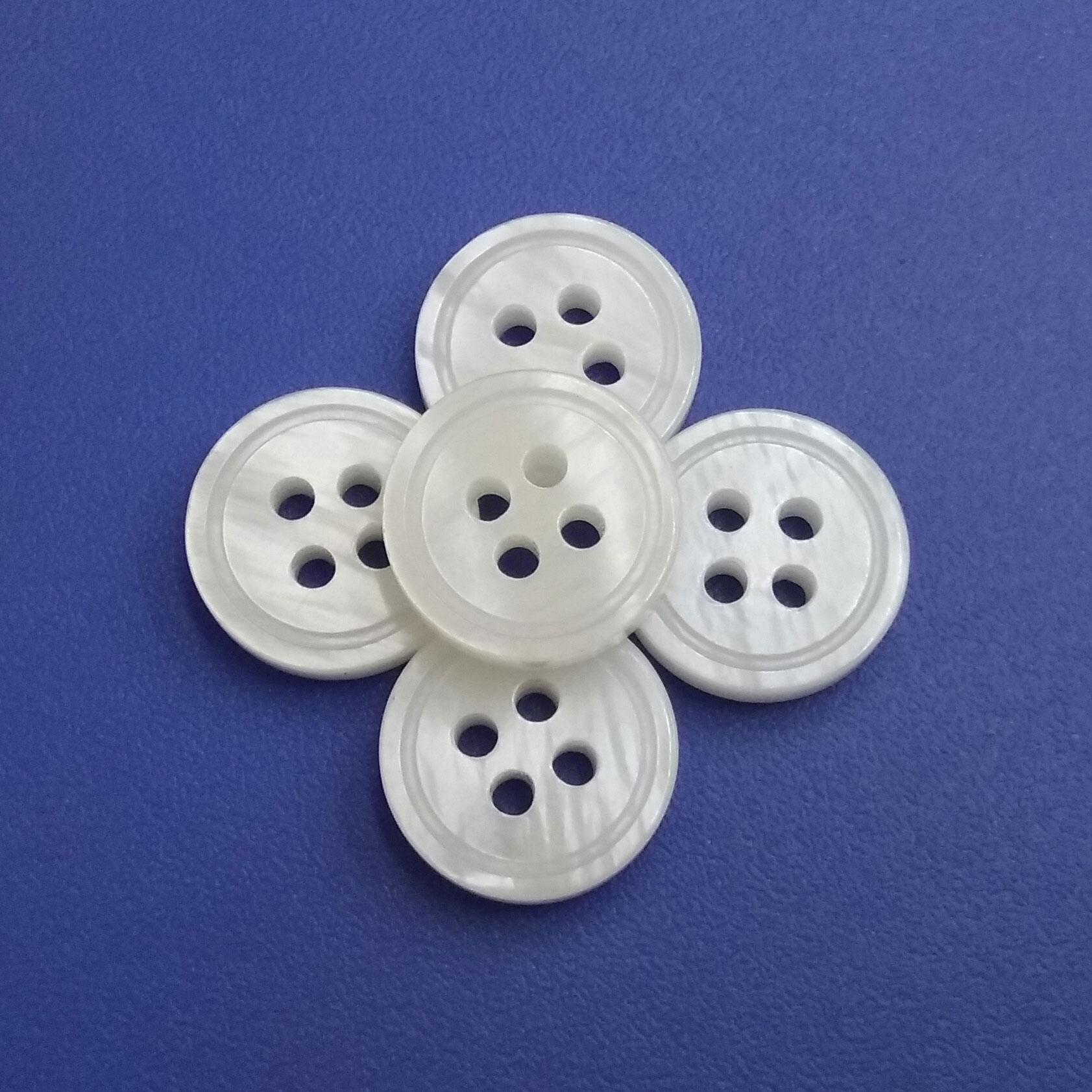 Special White River Shell Pearl Shirt Waxed Buttons with Rim