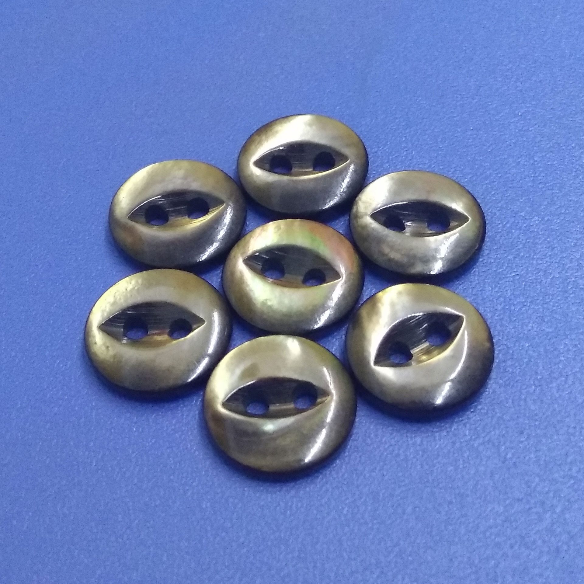 Amazing Fisheye Design Brown MOP Mother of Pearl Buttons