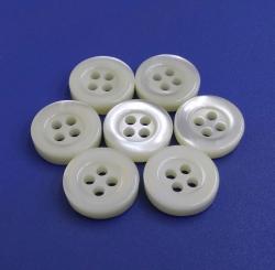 Standard Sizes Bowl Style Natural White Trocas Shell Buttons