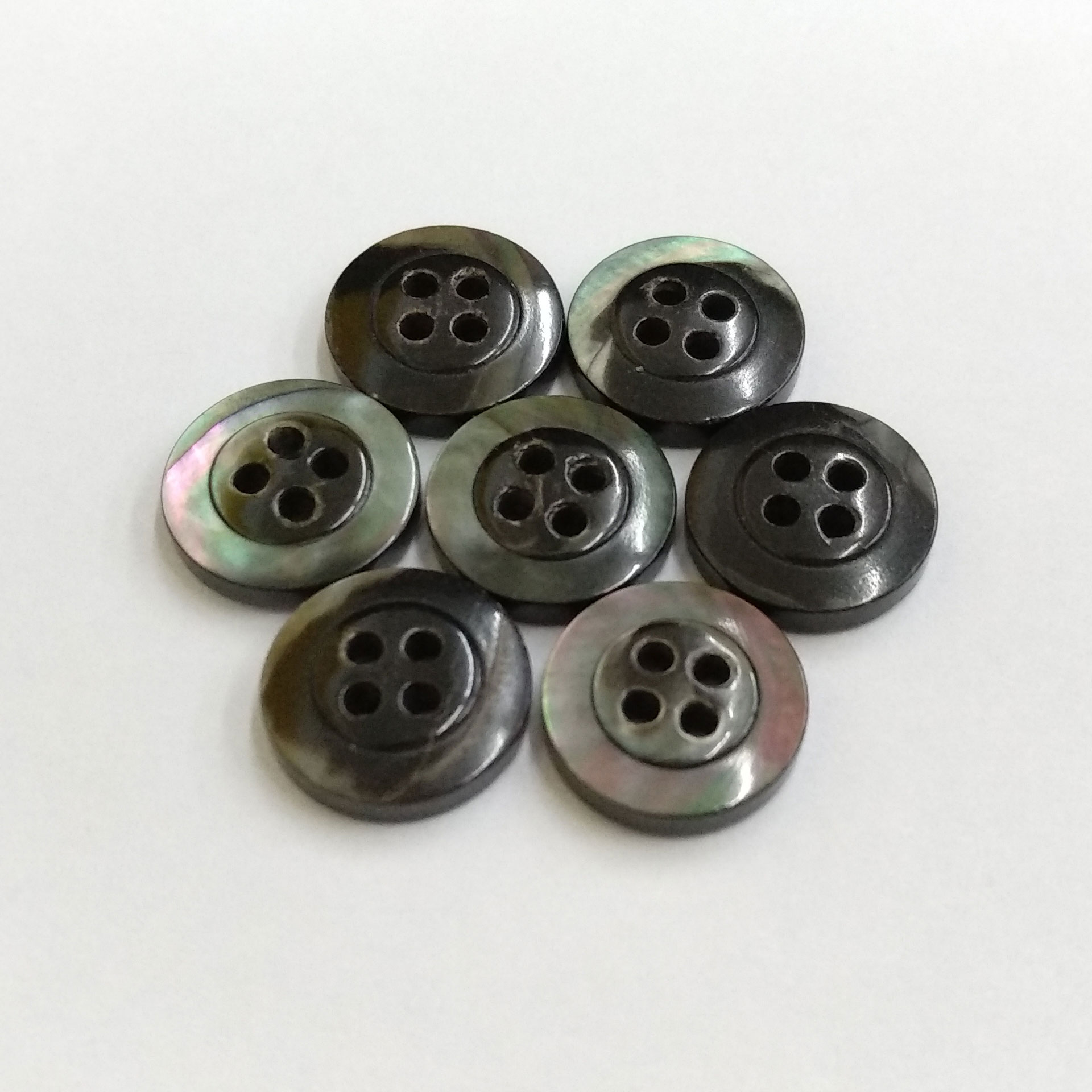 Luxury Black Mother of Pearl Buttons with Large and Small Mixed Rim Design