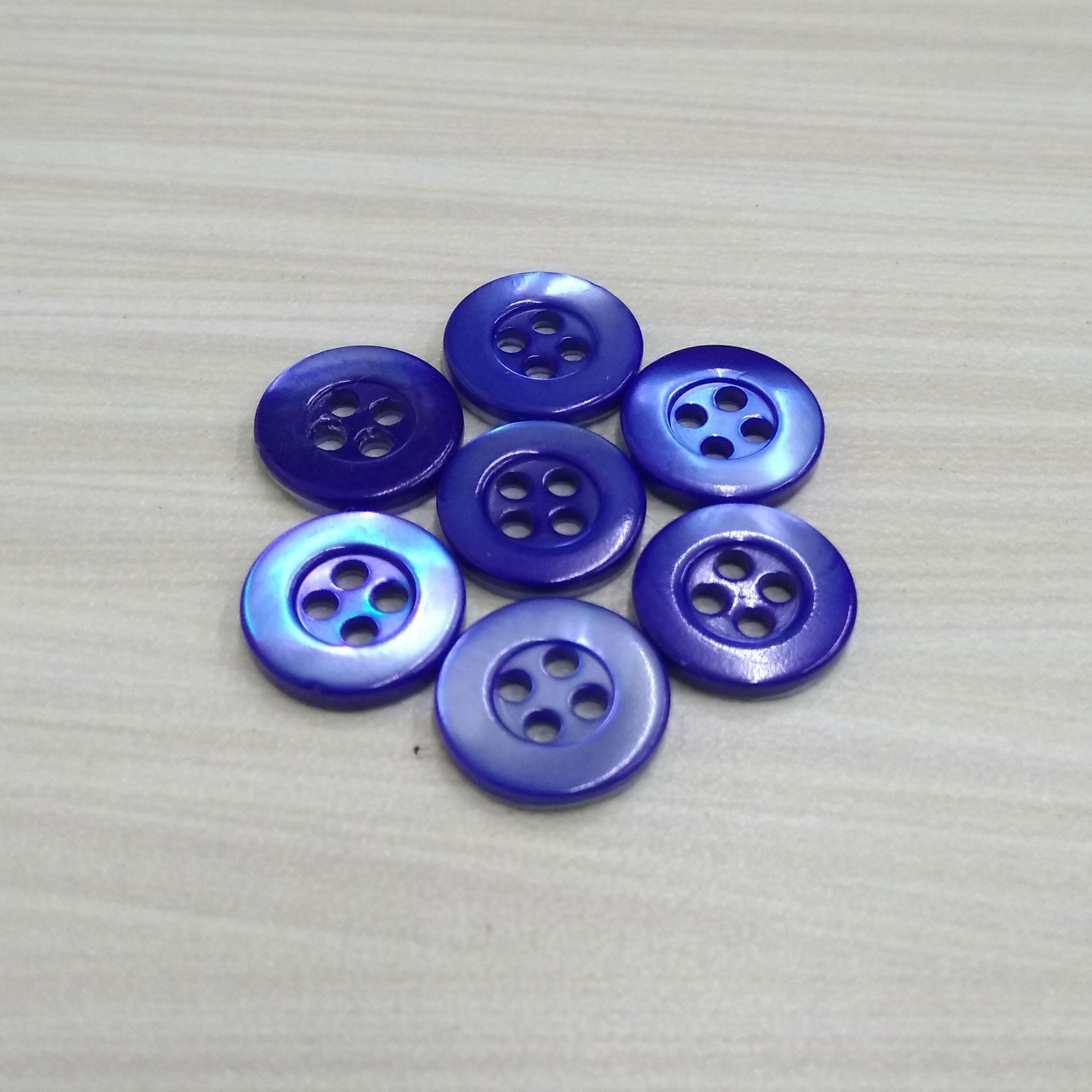 Blue Dyed Four Holes Natural Trocas Shell Buttons for Men’s luxury Shirt Brand