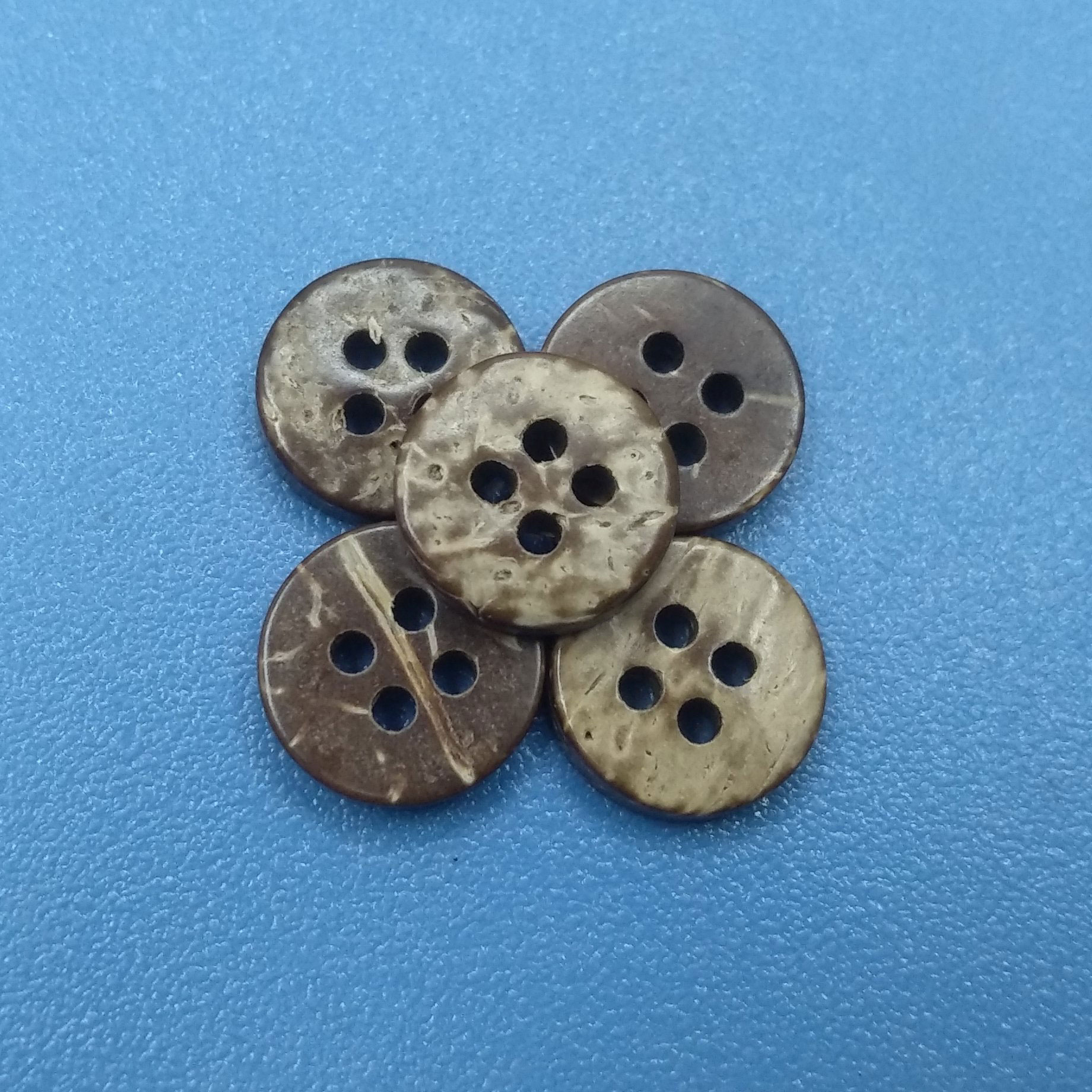 Natural Wood Eco Friendly Rustic Coconut Sewing Buttons Botones de Coco