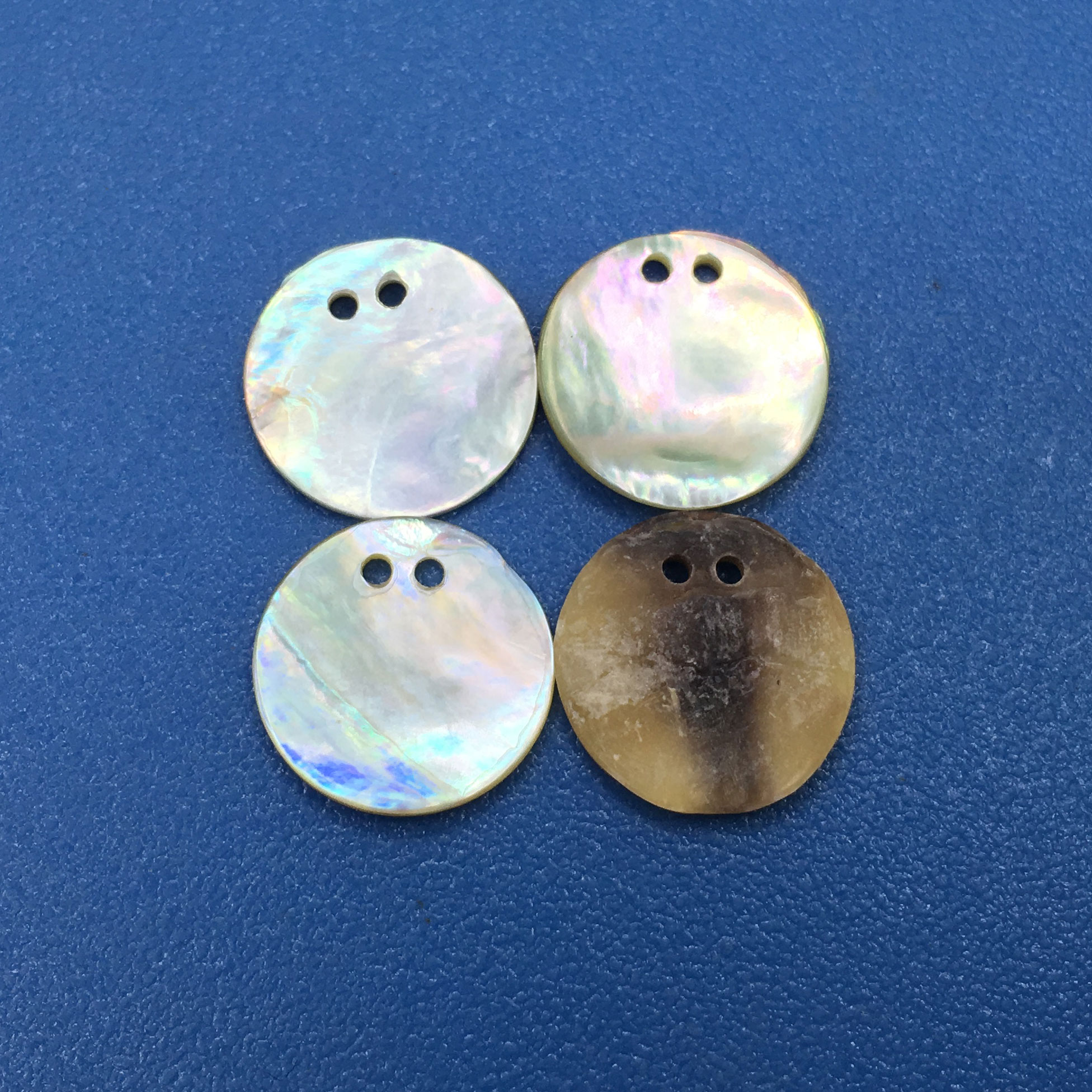 Large Side Holes Sewing Buttons for Crochets and Fashion Banquet Clothing