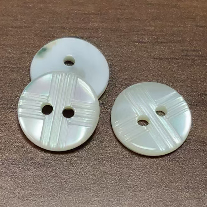 Unique Style Laser Engraved Cross White Trocas/Trochus Shell Buttons with 2 Hole